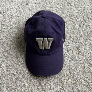 University of Washington Huskies Zephyr hat. Adjustable baseball cap.